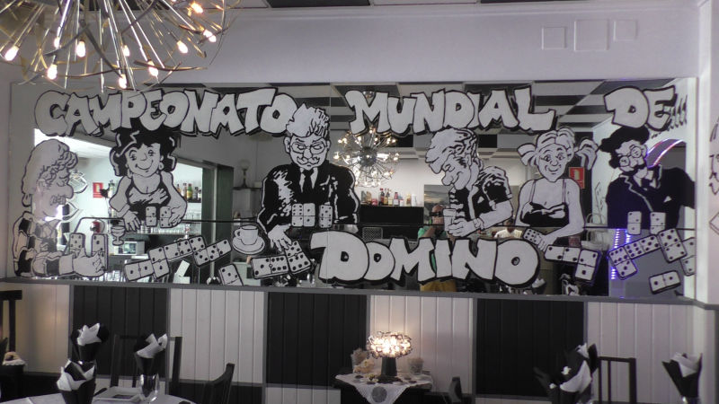 Domino Cafe & Restaurante Albir